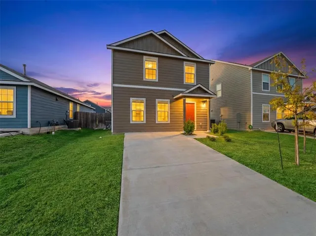 $1,675 | 130 Soapstone Pass, Maxwell, TX 78656