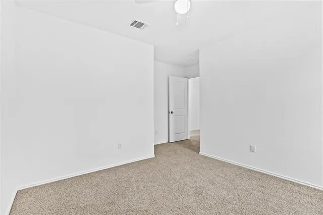 $1,675 | 130 Soapstone Pass, Maxwell, TX 78656