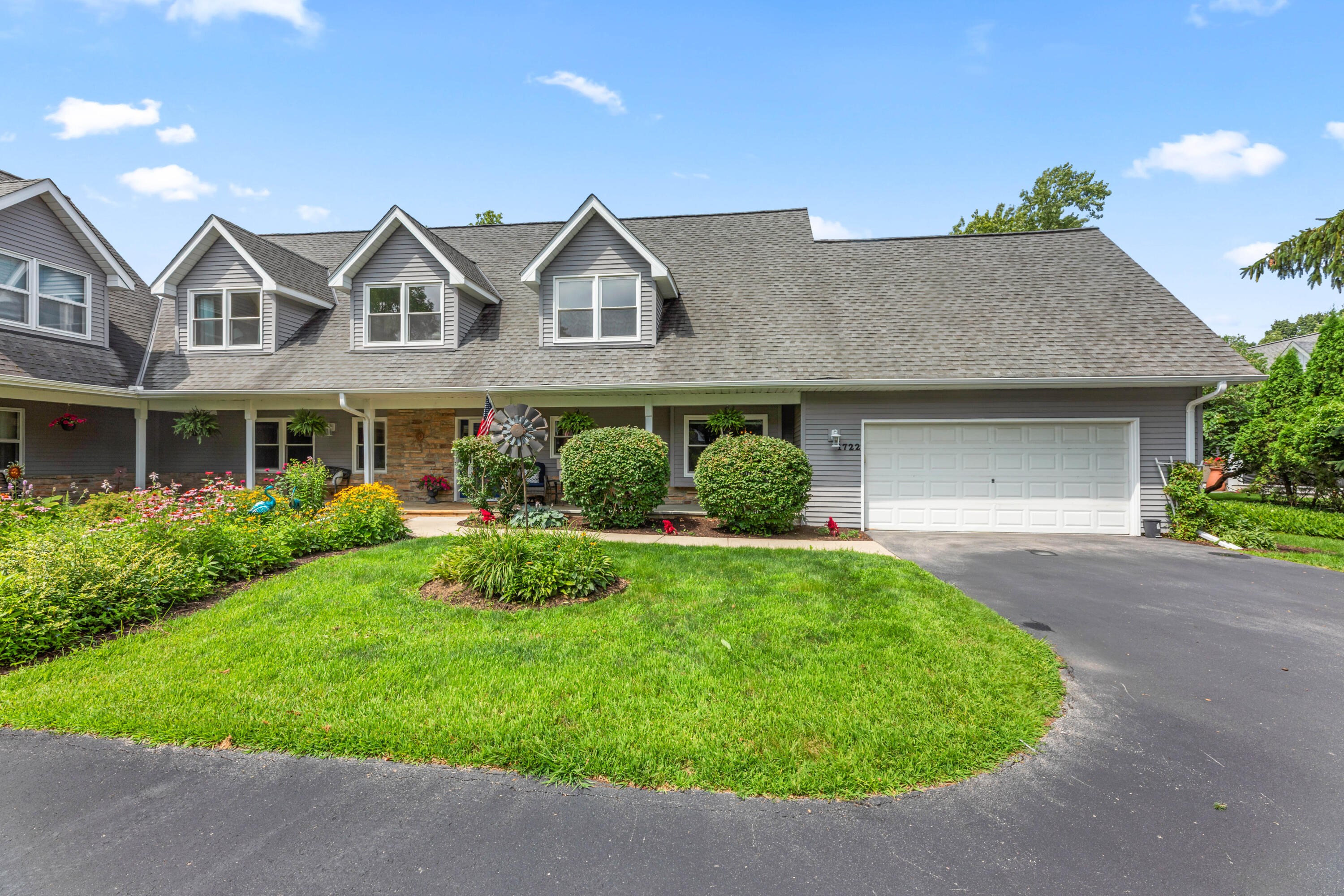 1722 Journeys Drive Delafield, WI 53029 - Photo 1 of 46 Welcome to 1722 Journeys Drive!