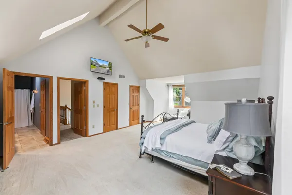 $825,000 | 1722 Journeys Drive, Delafield, WI 53029