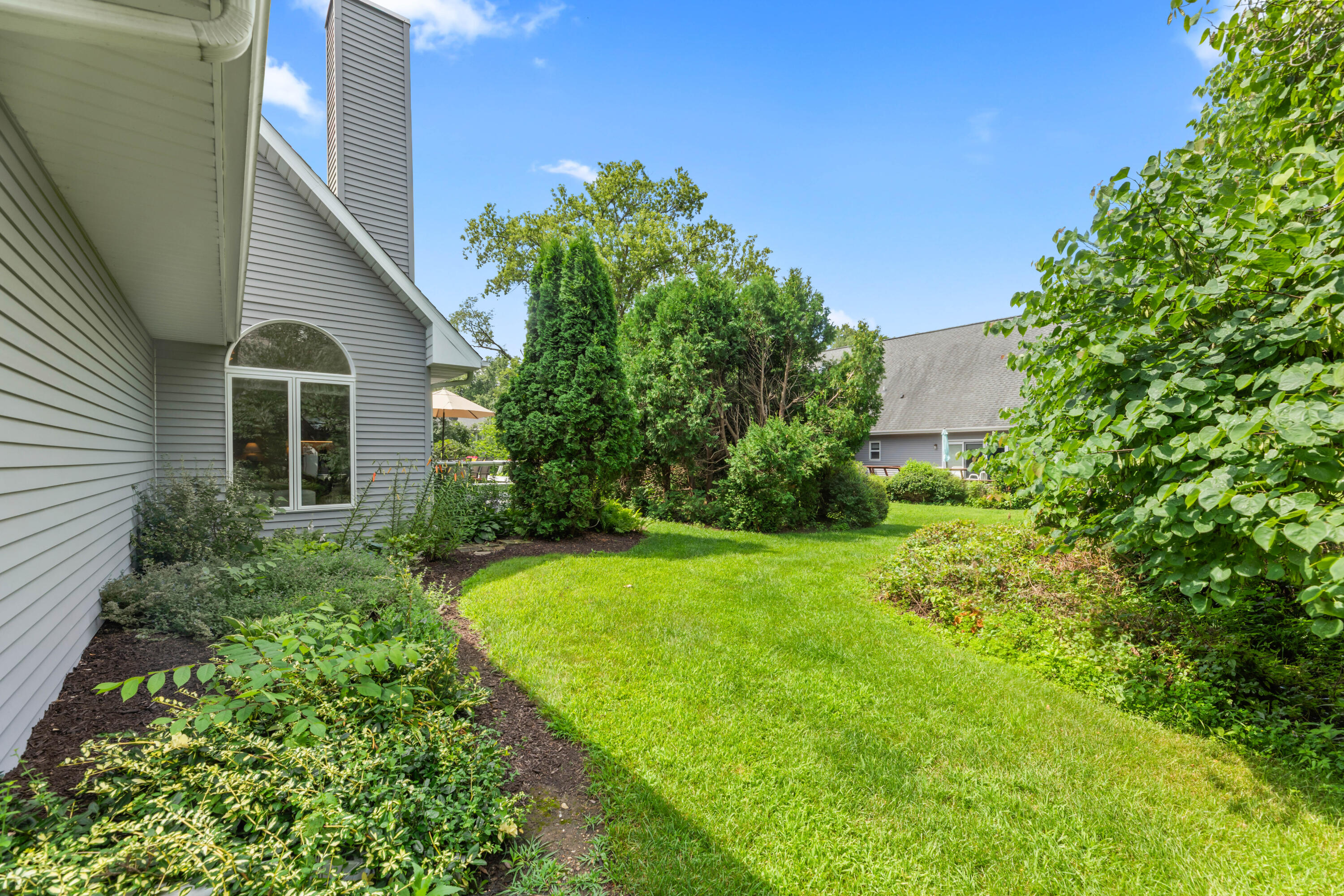 1722 Journeys Drive Delafield, WI 53029 - Photo 38 of 46 Private Yard