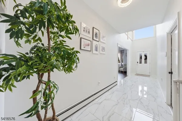 a view of entryway with interior