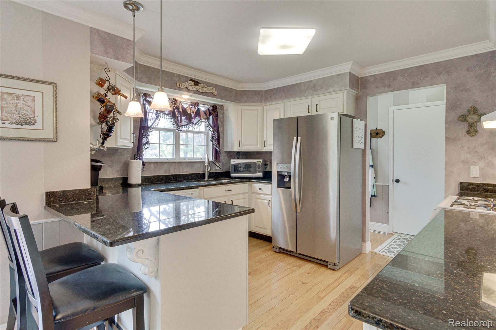 5322 Owen Road Linden, MI 48451 - Photo 8 of 33 Interiors (15 of 54).jpg