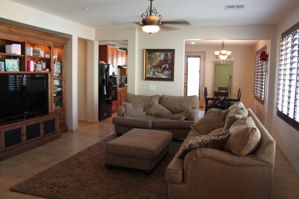 3056 East Agritopia Loop North Gilbert, AZ 85296 - Photo 3 of 15 Family Room