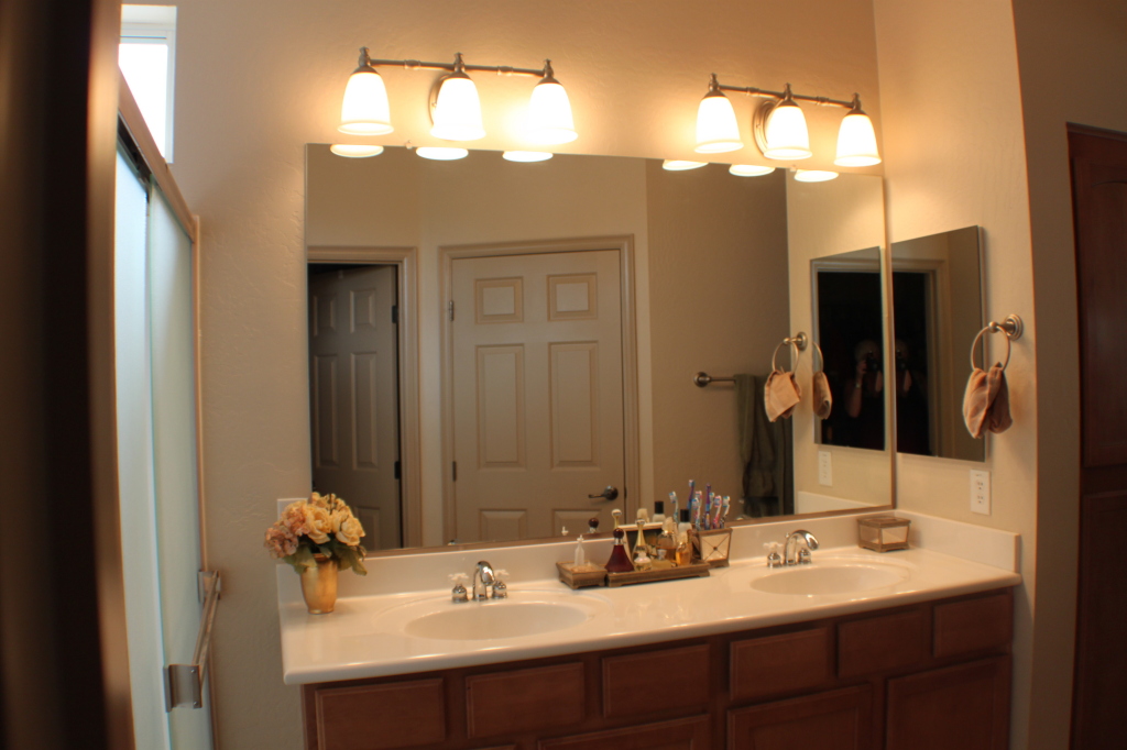3056 East Agritopia Loop North Gilbert, AZ 85296 - Photo 10 of 15 Master Bathroom