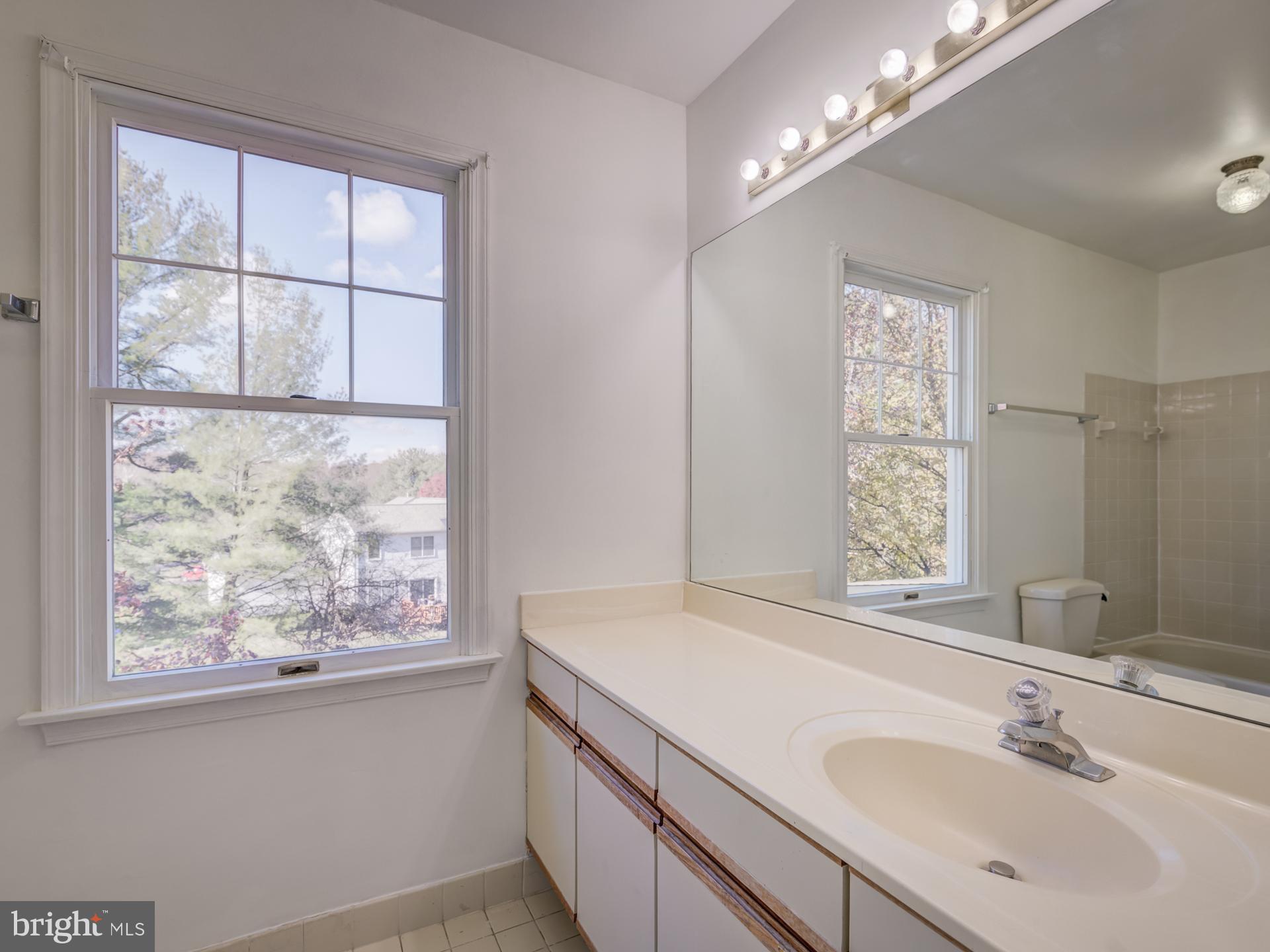 14324 Fairdale Road Silver Spring, MD 20905 - Photo 37 of 68