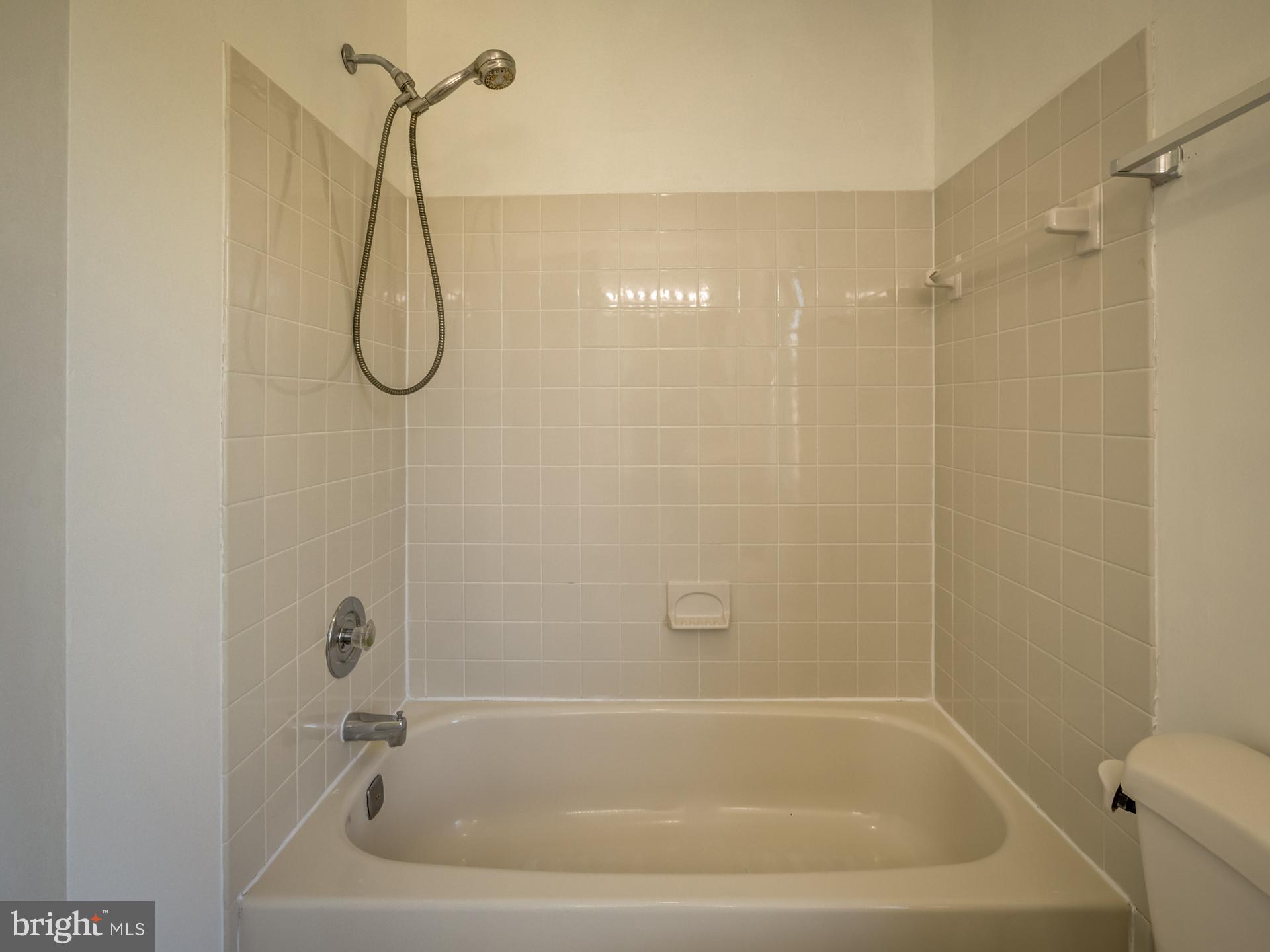 14324 Fairdale Road Silver Spring, MD 20905 - Photo 38 of 68