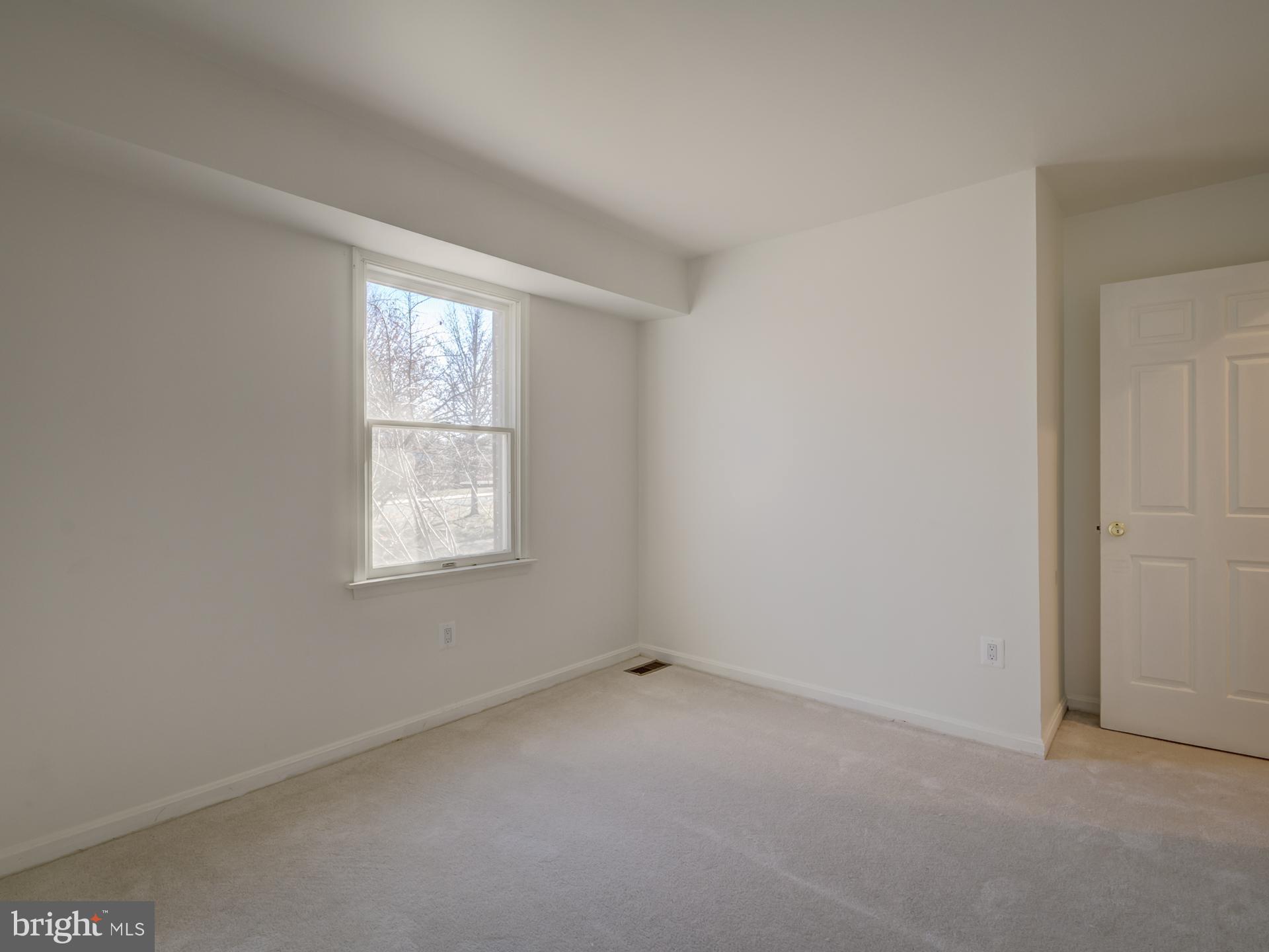 14324 Fairdale Road Silver Spring, MD 20905 - Photo 48 of 68