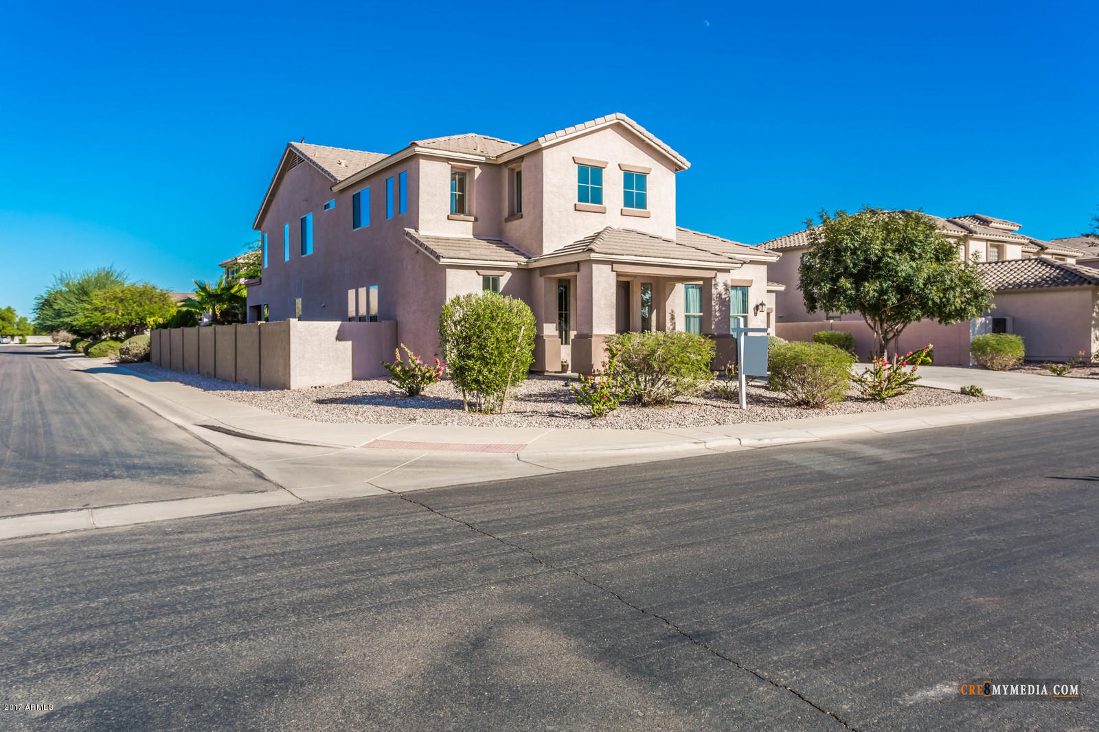 18575 North Stonegate Road Maricopa, AZ 85138 - Photo 3 of 61 02_Cre8MyMediacom-02_mls