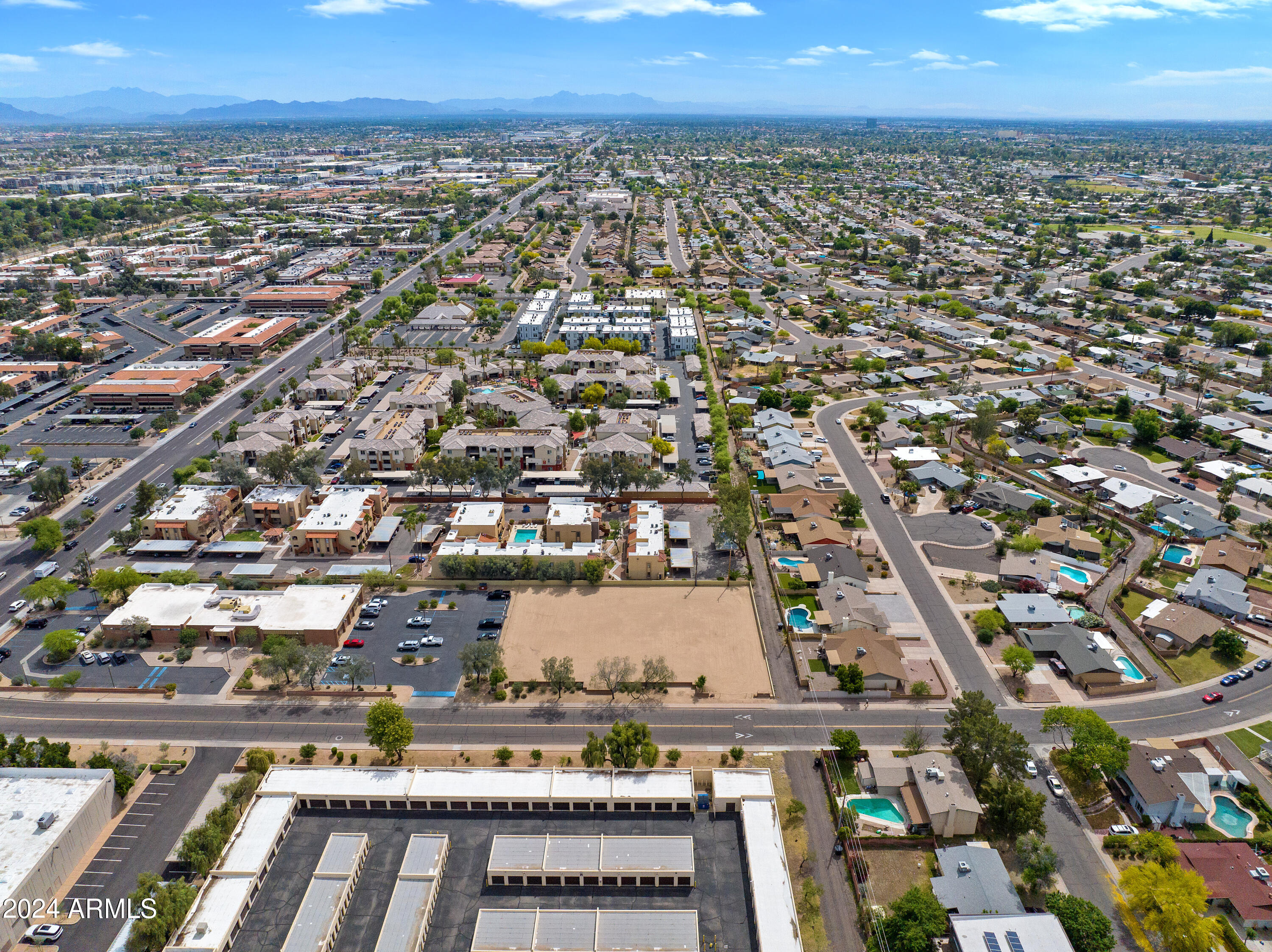 2105 South Terrace Road Tempe, AZ 85282 - Photo 17 of 30 DJI_20240425011542_0016_D