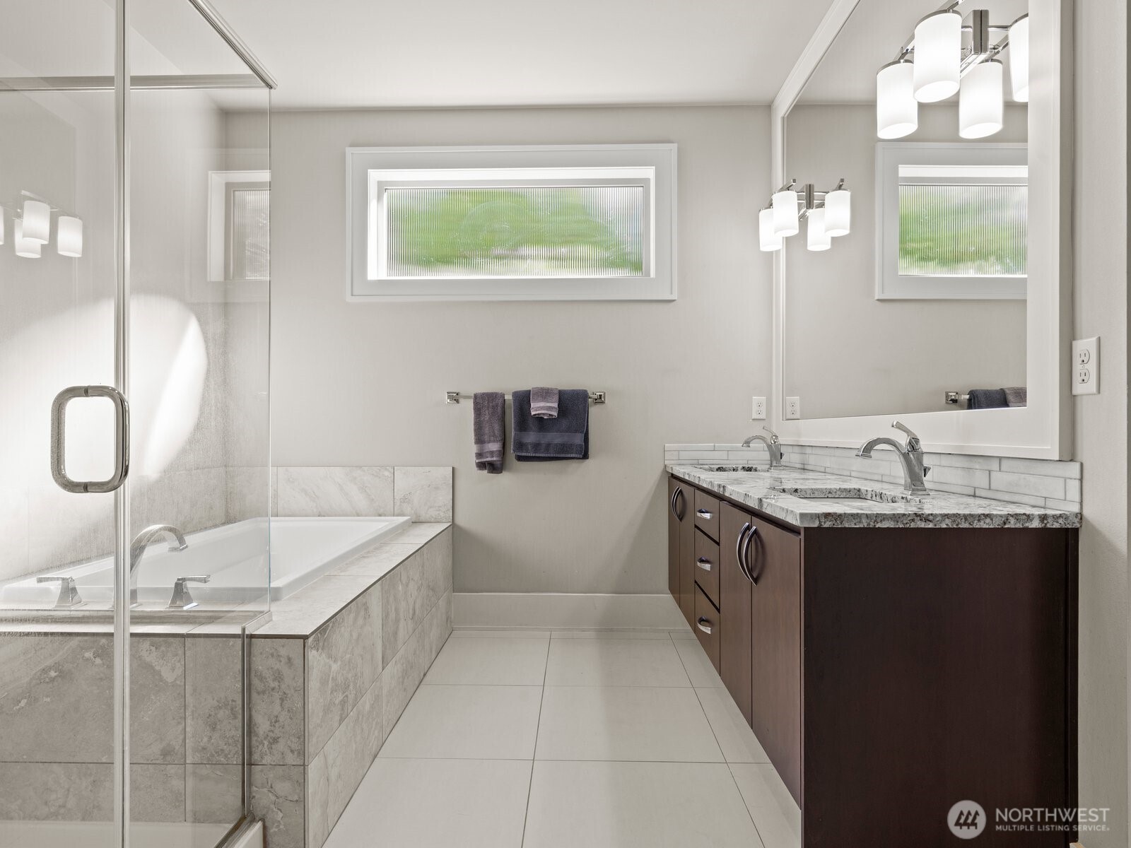 1727 Nile Avenue Northeast Renton, WA 98059 - Photo 23 of 38