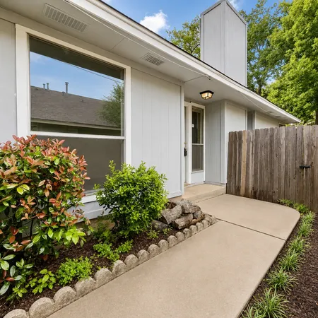 $1,650 | 2114 Redwing Way, Round Rock, TX 78664