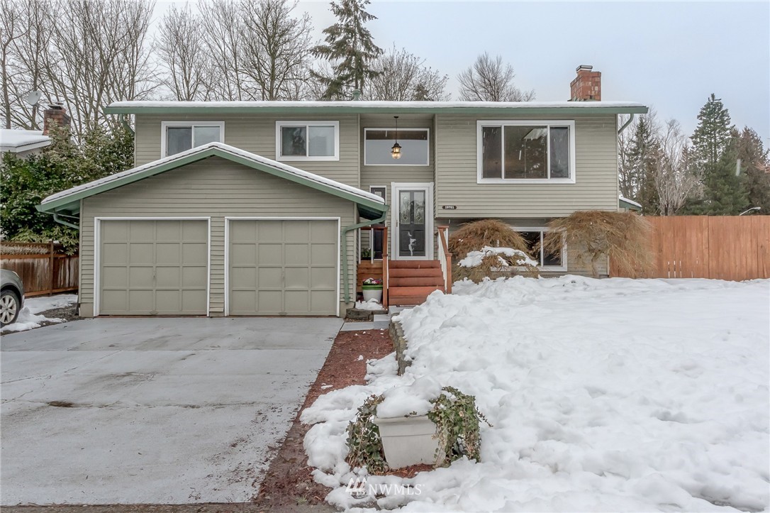 19701 143rd Place Southeast Renton, WA 98058 - Photo 2 of 25 Gallery Image 2
