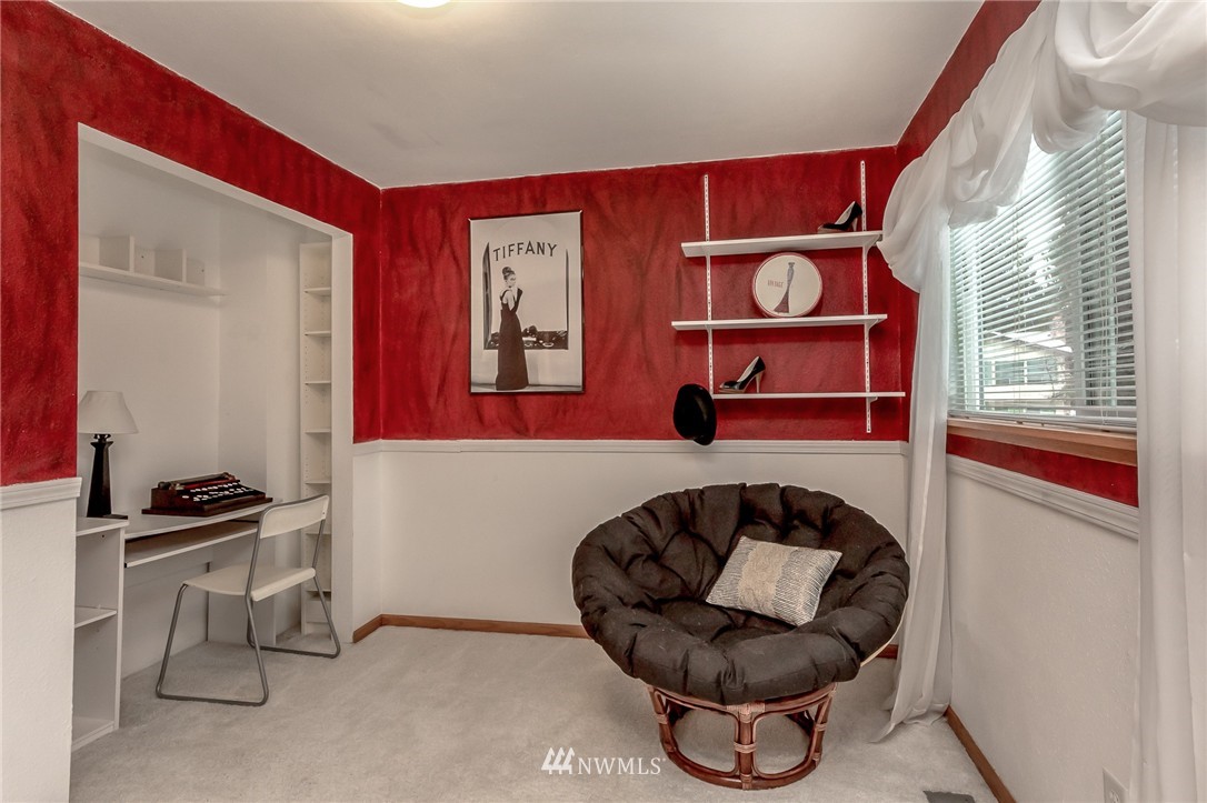19701 143rd Place Southeast Renton, WA 98058 - Photo 15 of 25 Gallery Image 15