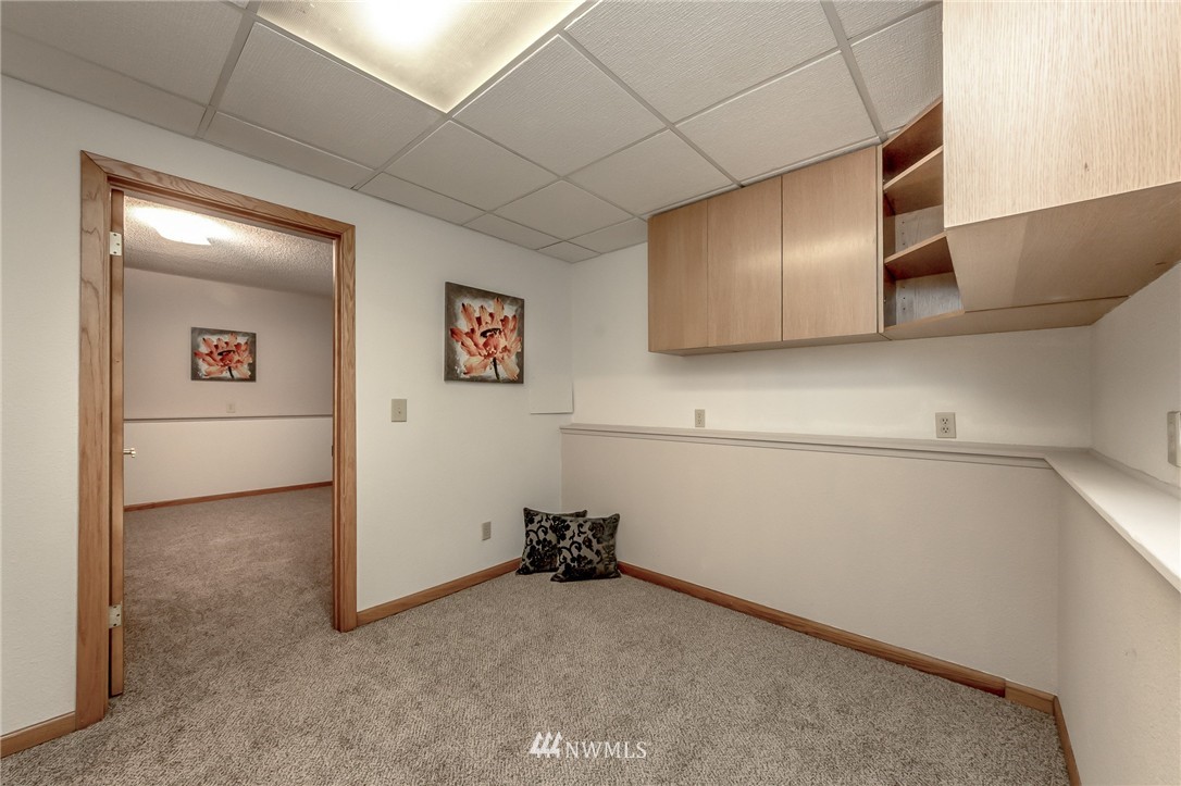 19701 143rd Place Southeast Renton, WA 98058 - Photo 19 of 25 Gallery Image 19