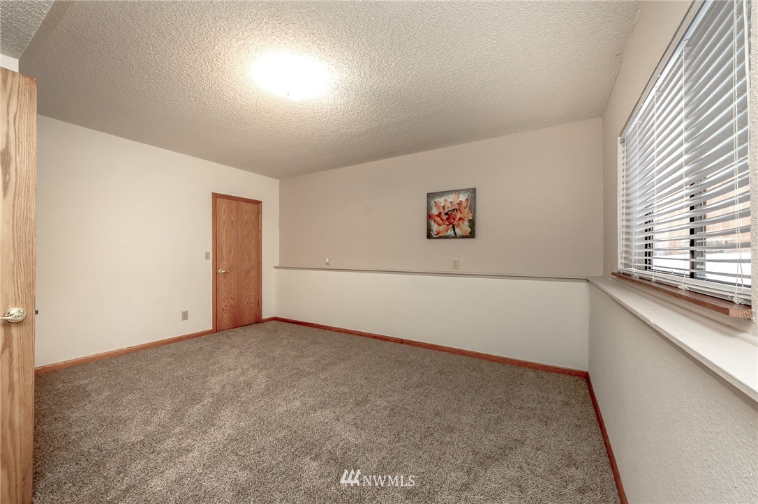19701 143rd Place Southeast Renton, WA 98058 - Photo 20 of 25 Gallery Image 20