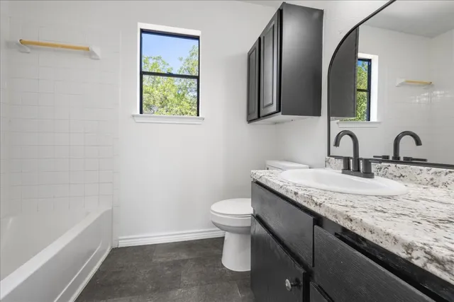 $2,200 | 1404 Deupree Drive, Austin, TX 78753