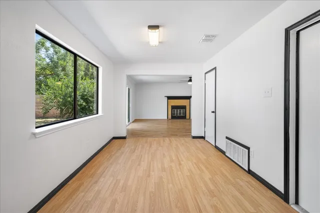 $2,200 | 1404 Deupree Drive, Austin, TX 78753