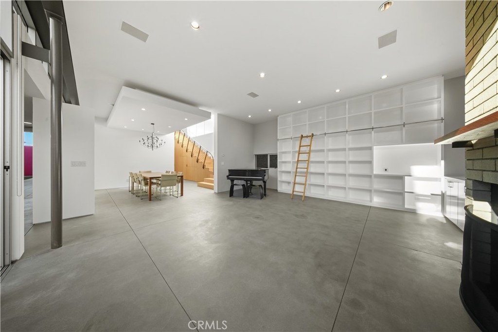 519 Santa Ana Avenue Newport Beach, CA 92663 - Photo 5 of 39 a view of kitchen with furniture and a kitchen area