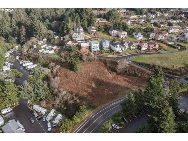 $1,500,000 | 1005 Southeast Bay Blvd., Newport, OR 97365