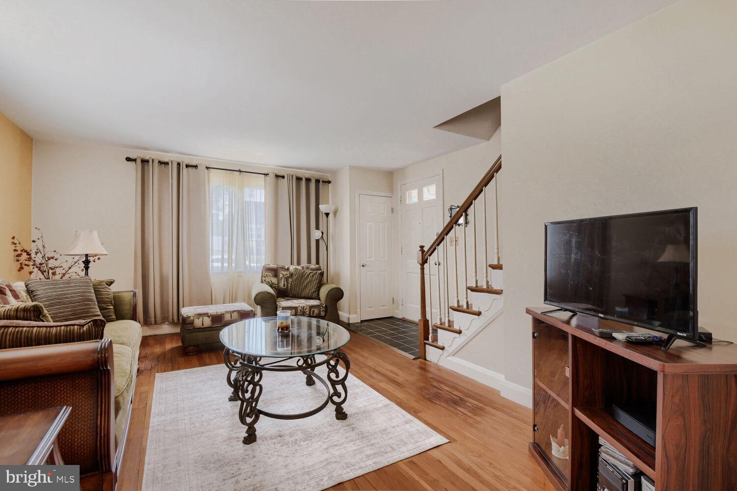 1816 Hanford Road Baltimore, MD 21237 - Photo 7 of 31