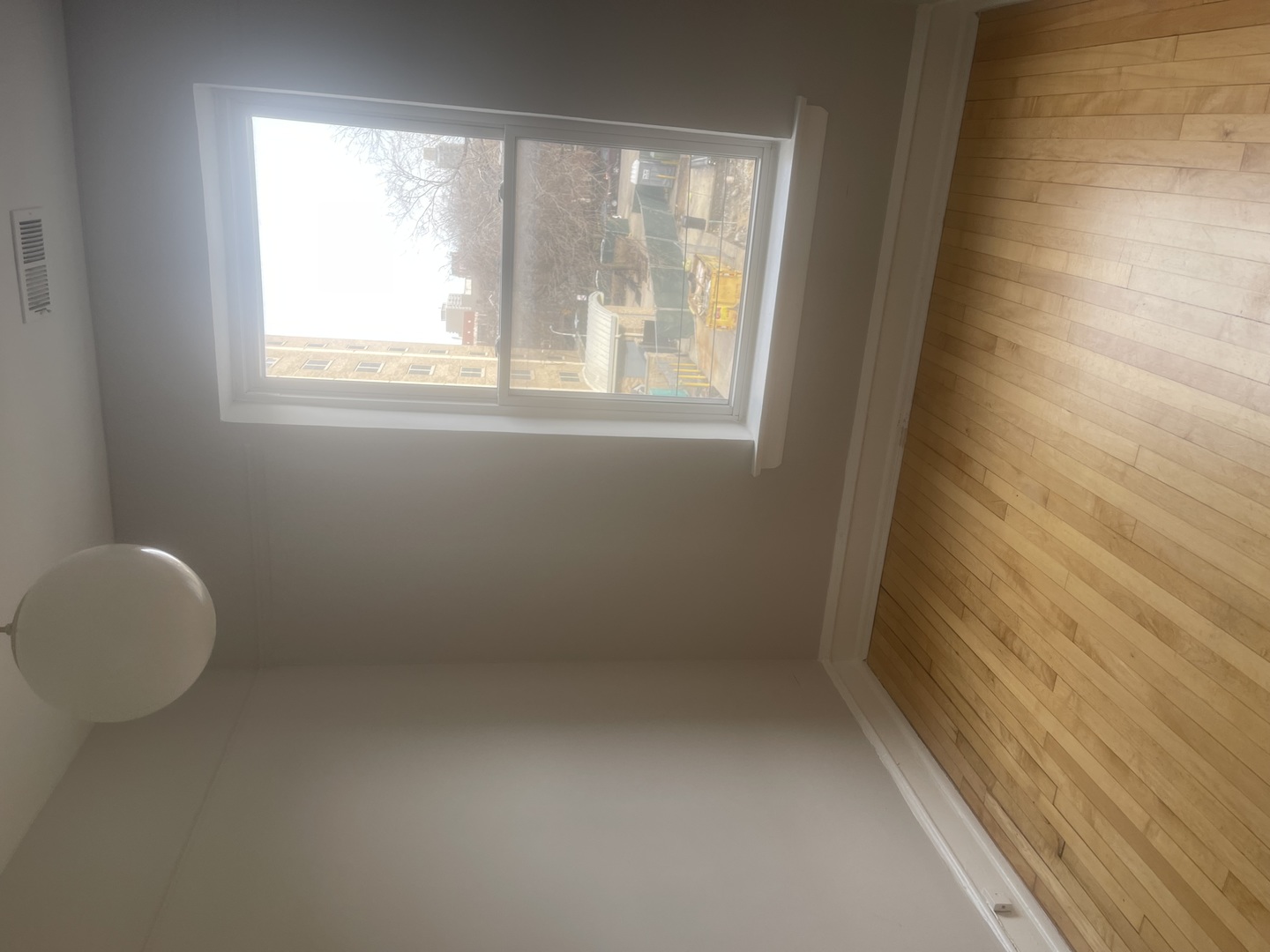 3248 North Clark Street, Unit 3F Chicago, IL 60657 - Photo 19 of 19 a bathroom with a window