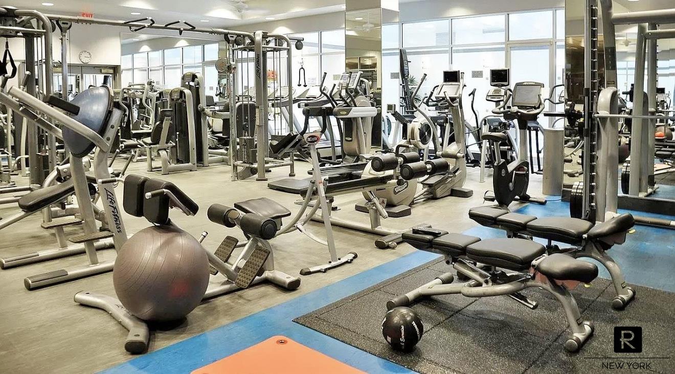 200 Riverside Boulevard, Unit 28DE Manhattan, NY 10069 - Photo 14 of 16