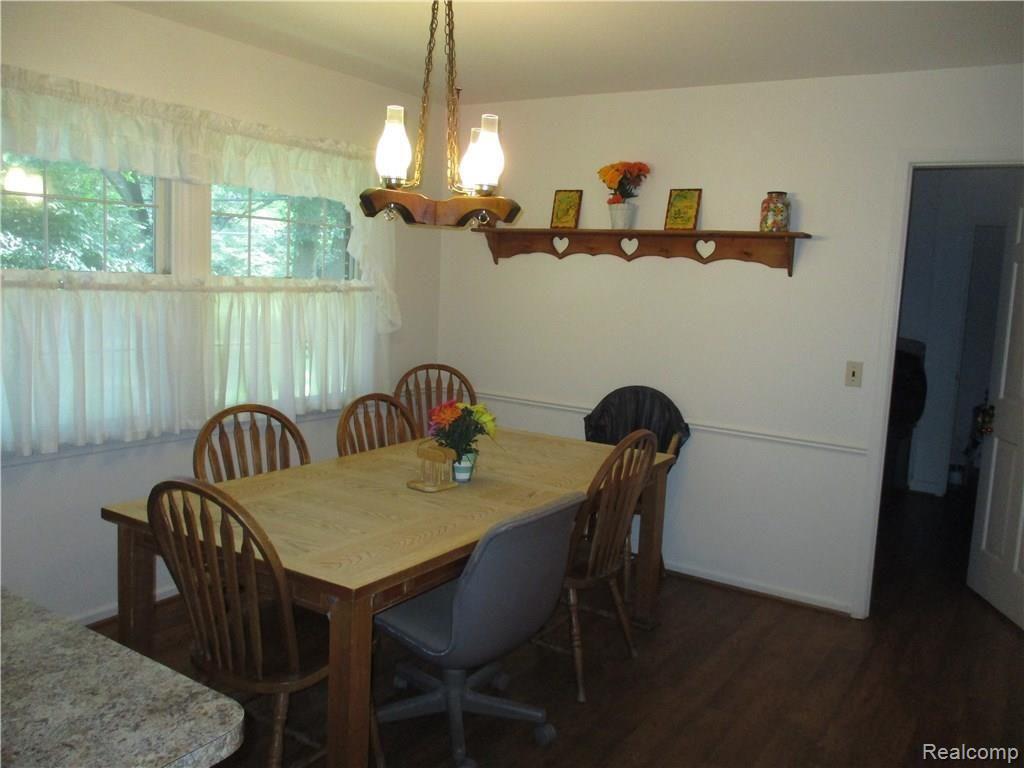 24430 Berg Road Southfield, MI 48033 - Photo 11 of 17 IMG_0480.JPG