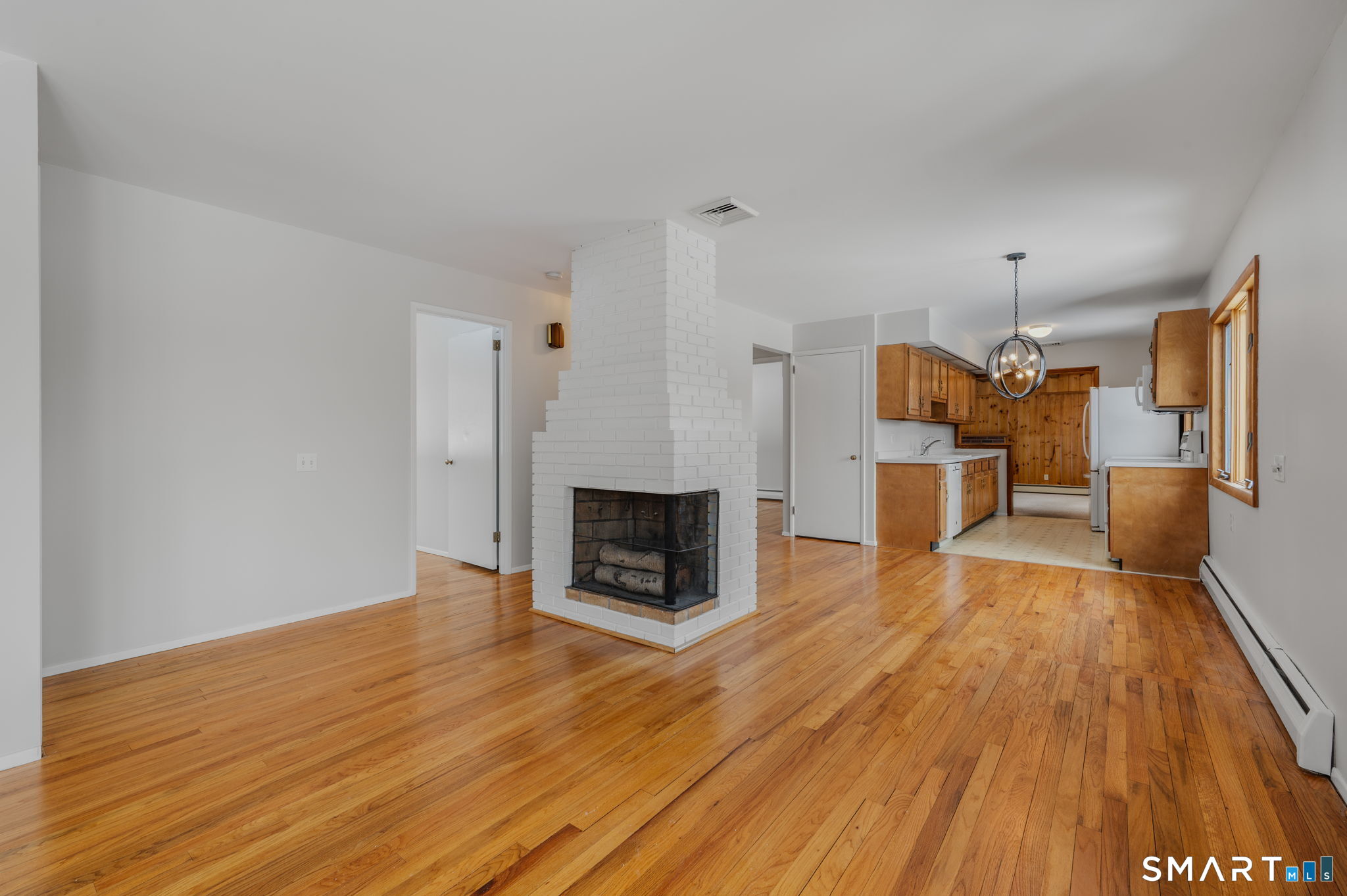 196 Parker Farms Road Wallingford, CT 06492 - Photo 16 of 40