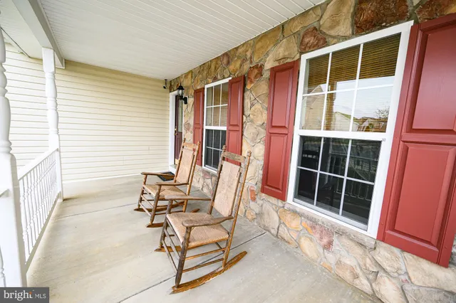 $570,000 | 21 Carlsbad Drive, Stafford, VA 22554