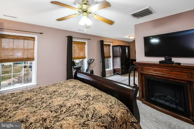 $570,000 | 21 Carlsbad Drive, Stafford, VA 22554