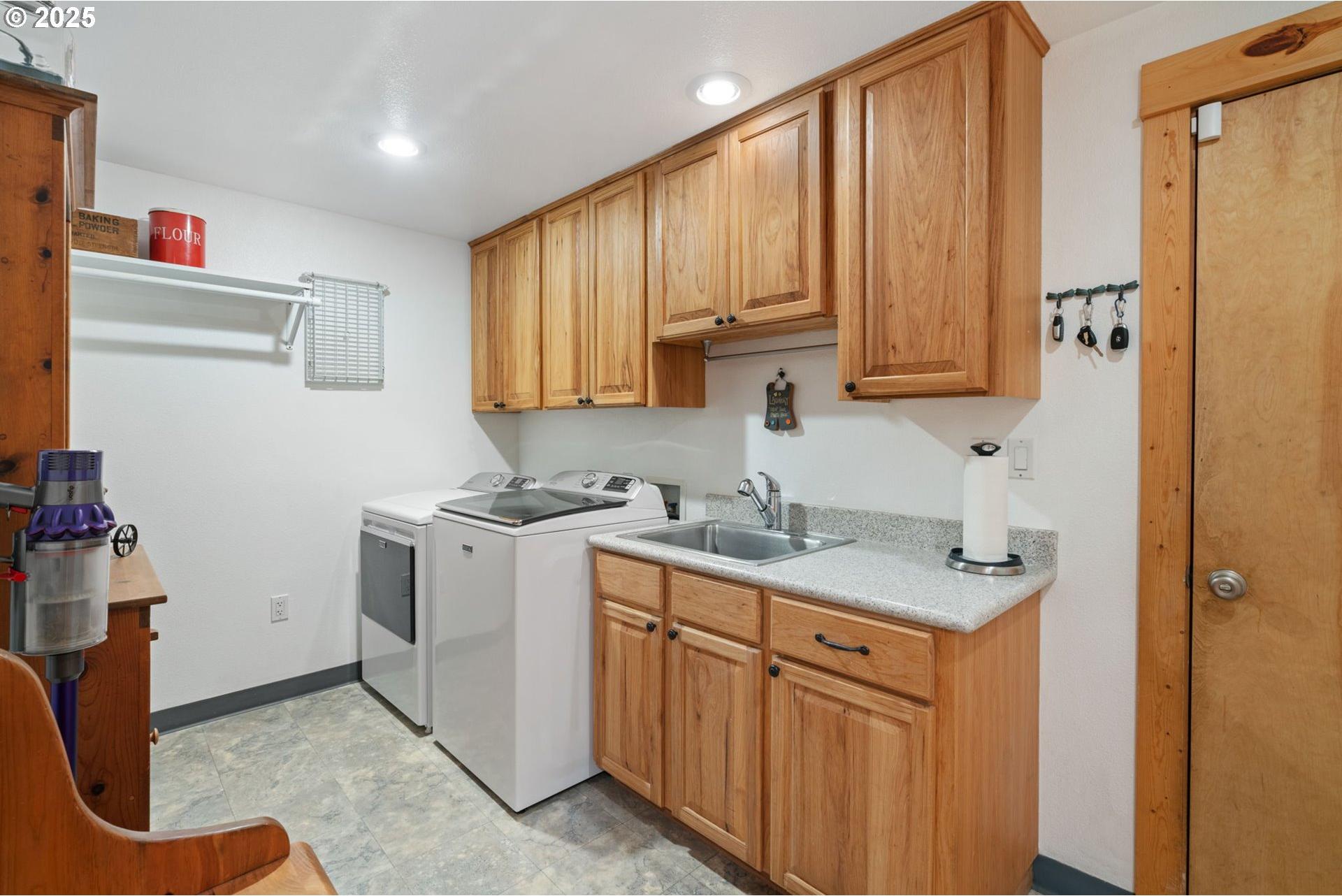34400 Northeast Thompson Road Yacolt, WA 98675 - Photo 22 of 40 Gallery Image 22