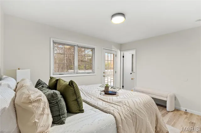 $330,000 | 750 Burwick Terrace, Manchester, MO 63021