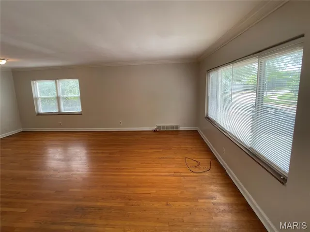 $419,000 | 1262 Moorlands Drive, Richmond Heights, MO 63117