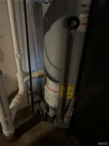 $419,000 | 1262 Moorlands Drive, Richmond Heights, MO 63117