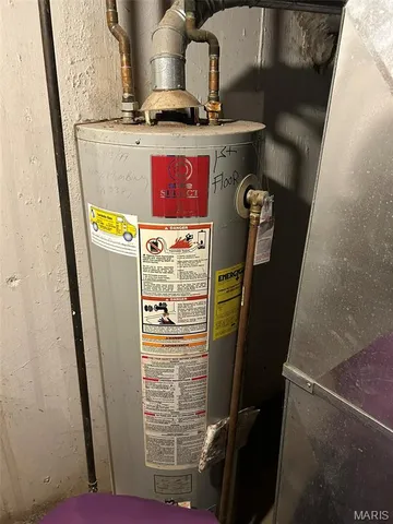 $419,000 | 1262 Moorlands Drive, Richmond Heights, MO 63117