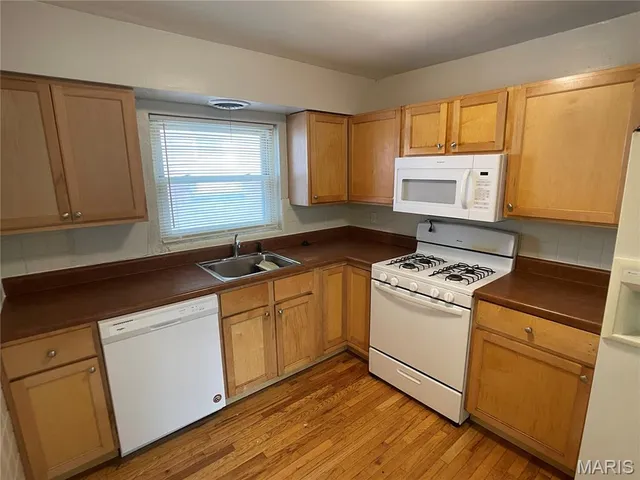 $419,000 | 1262 Moorlands Drive, Richmond Heights, MO 63117