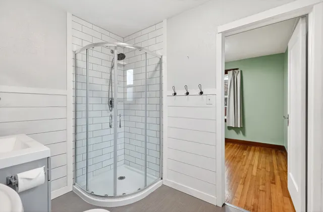 $359,900 | 8422 East Liberty Avenue, Millwood, WA 99212