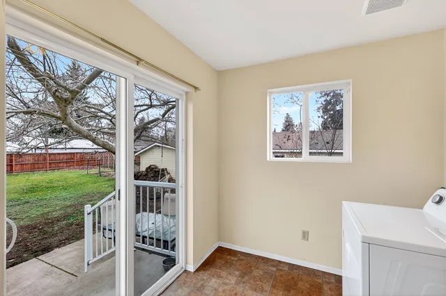 $359,900 | 8422 East Liberty Avenue, Millwood, WA 99212