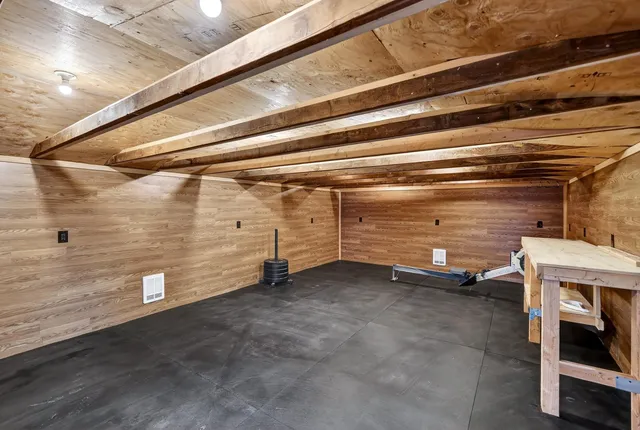 $359,900 | 8422 East Liberty Avenue, Millwood, WA 99212