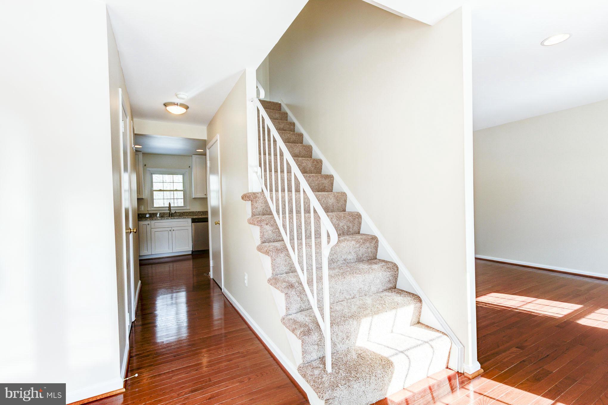 7952 Pebble Brook Court Springfield, VA 22153 - Photo 2 of 24 Interior (General)