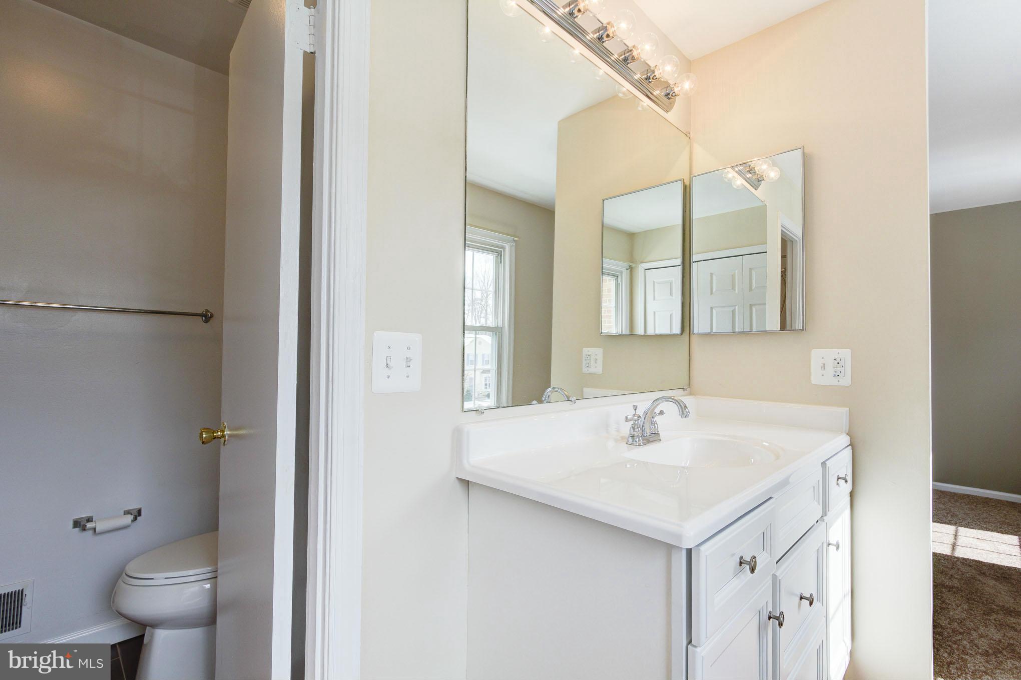 7952 Pebble Brook Court Springfield, VA 22153 - Photo 14 of 24 Bath (Master)