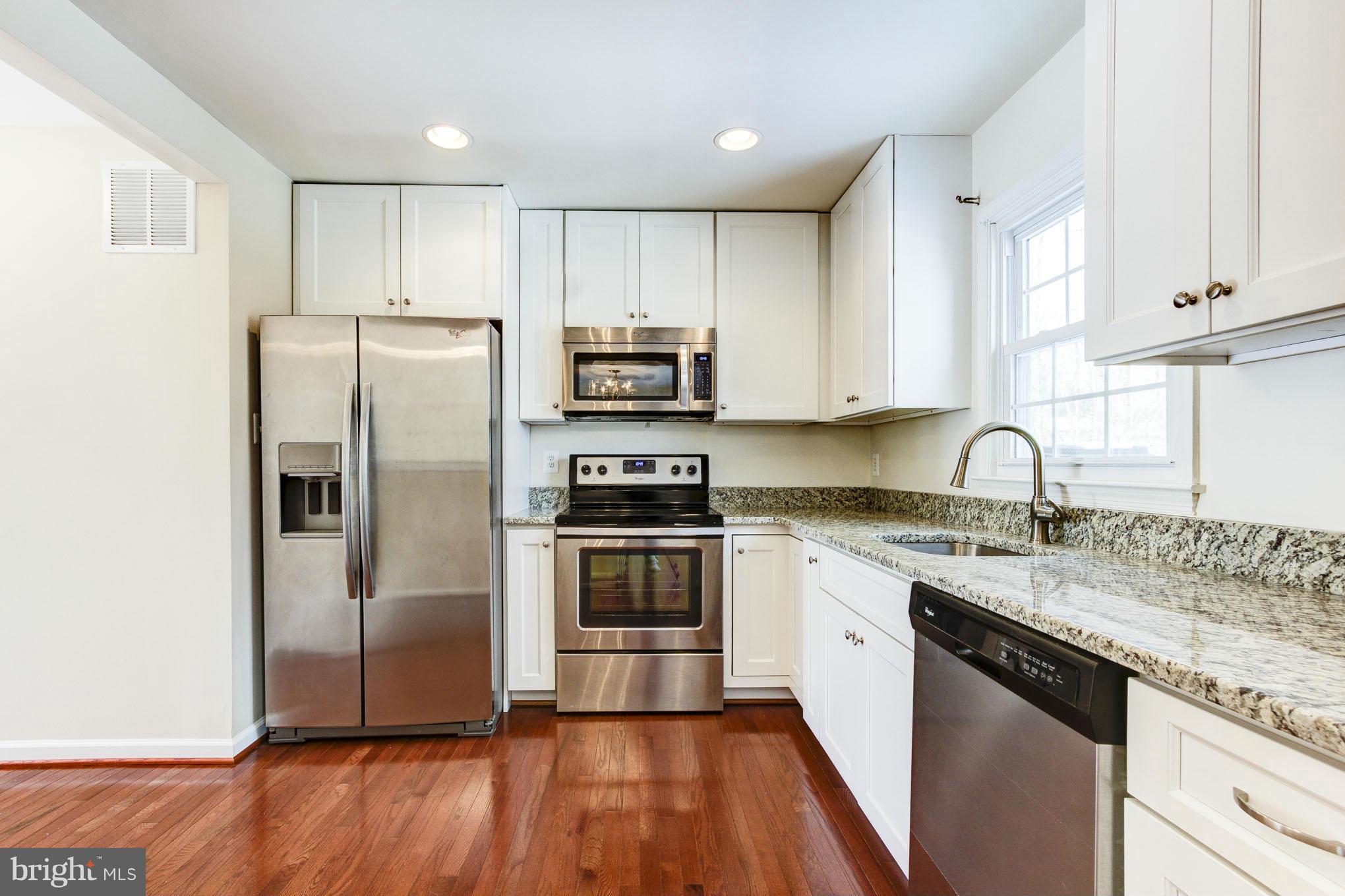 7952 Pebble Brook Court Springfield, VA 22153 - Photo 5 of 24 Kitchen