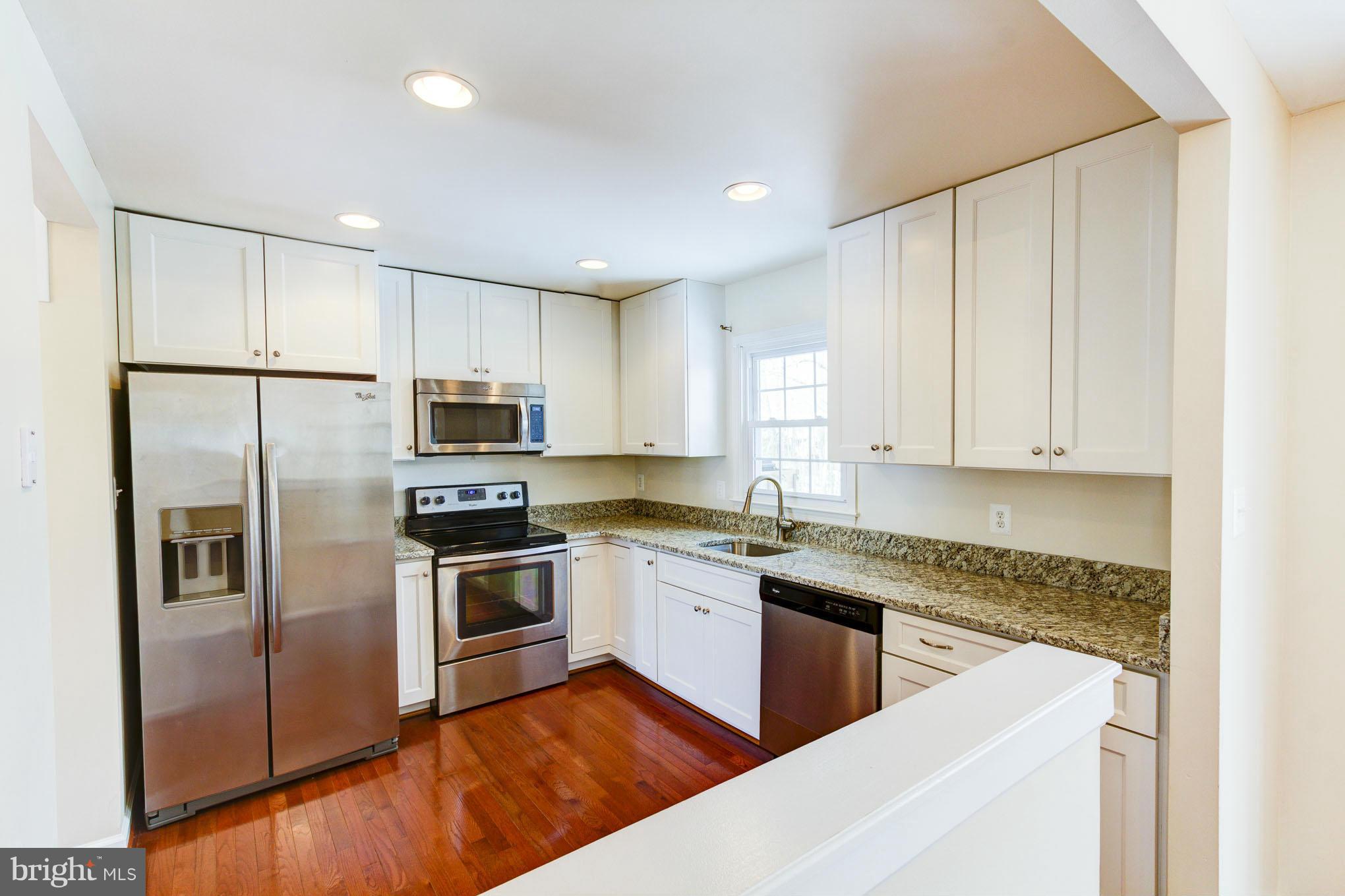 7952 Pebble Brook Court Springfield, VA 22153 - Photo 6 of 24 Kitchen