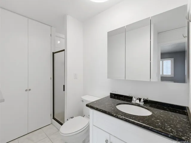 $2,900 | 14 Aulike Street, Unit 406, Kailua, HI 96734