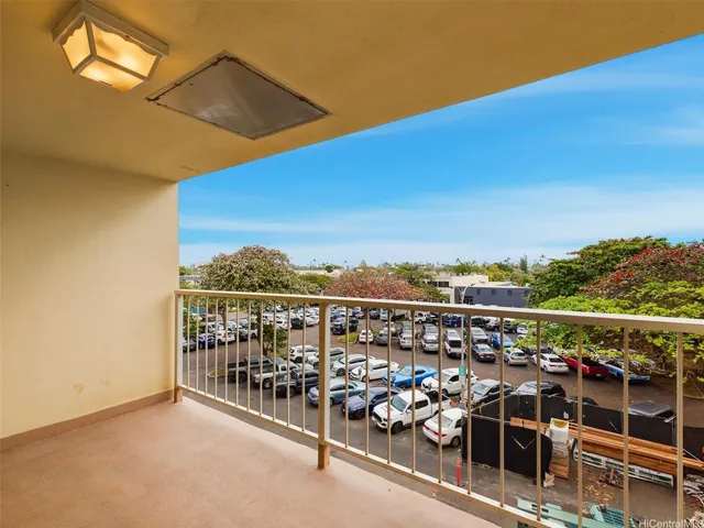 $2,900 | 14 Aulike Street, Unit 406, Kailua, HI 96734