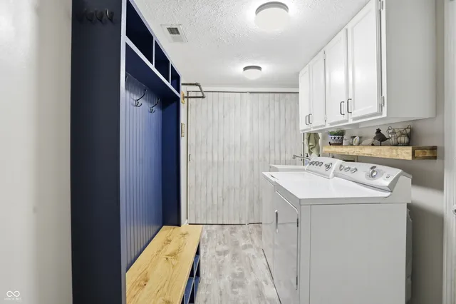 $360,000 | 4435 Tarragon Drive, Indianapolis, IN 46237