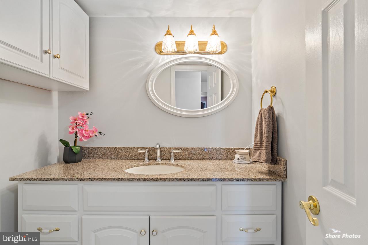 22 Stonebridge Road Cherry Hill, NJ 08003 - Photo 17 of 43 powder room