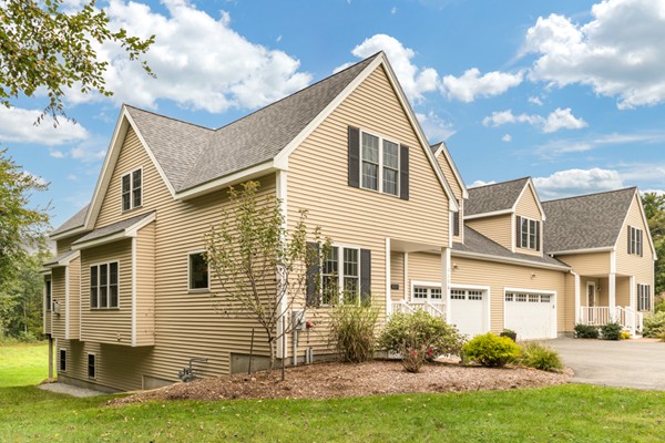 1136 Hill Road, Unit 4A Boxborough, MA 01719 - Photo 1 of 20 Gallery Image 1