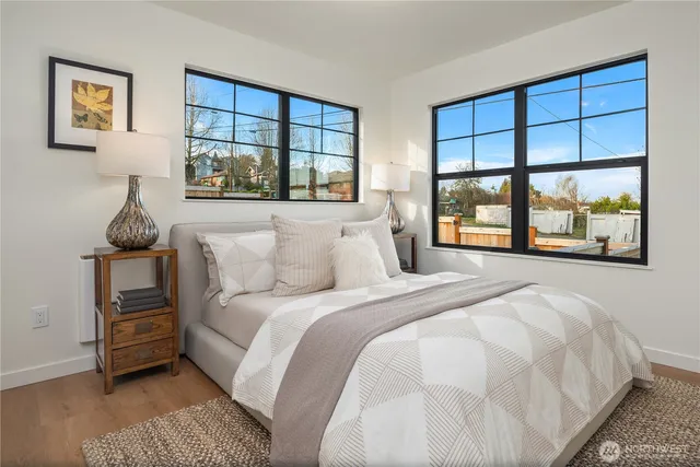 $1,649,880 | 2801 20th Avenue South, Seattle, WA 98144